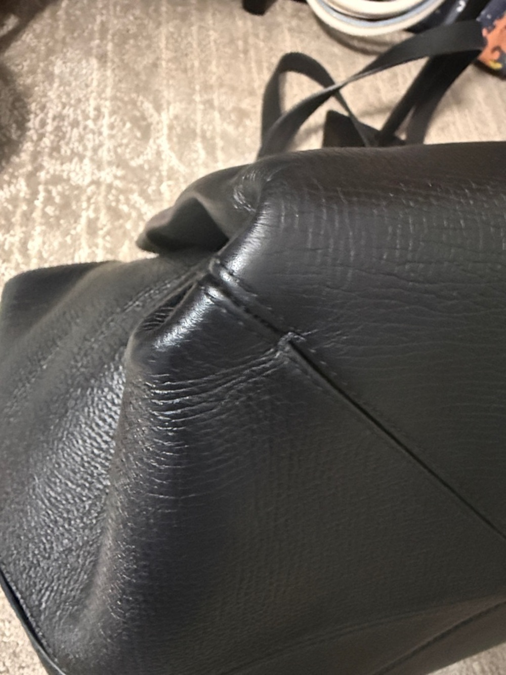 Versace Medusa Biggie Tote Bag - Picture 5 of 14